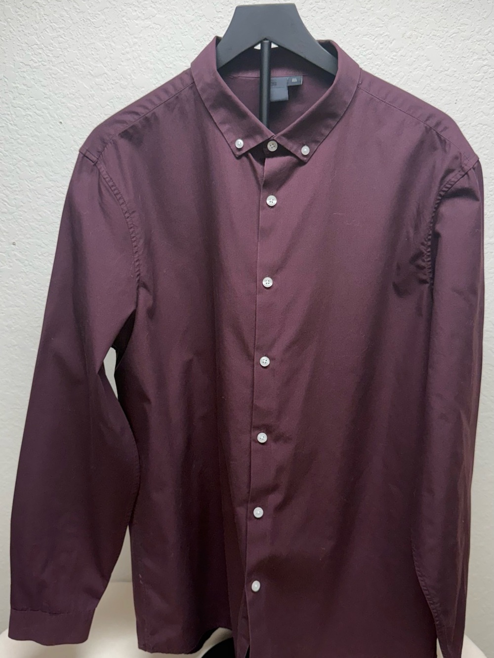 ASOS Men's Button-Down Dress Shirt in Burgundy Plum